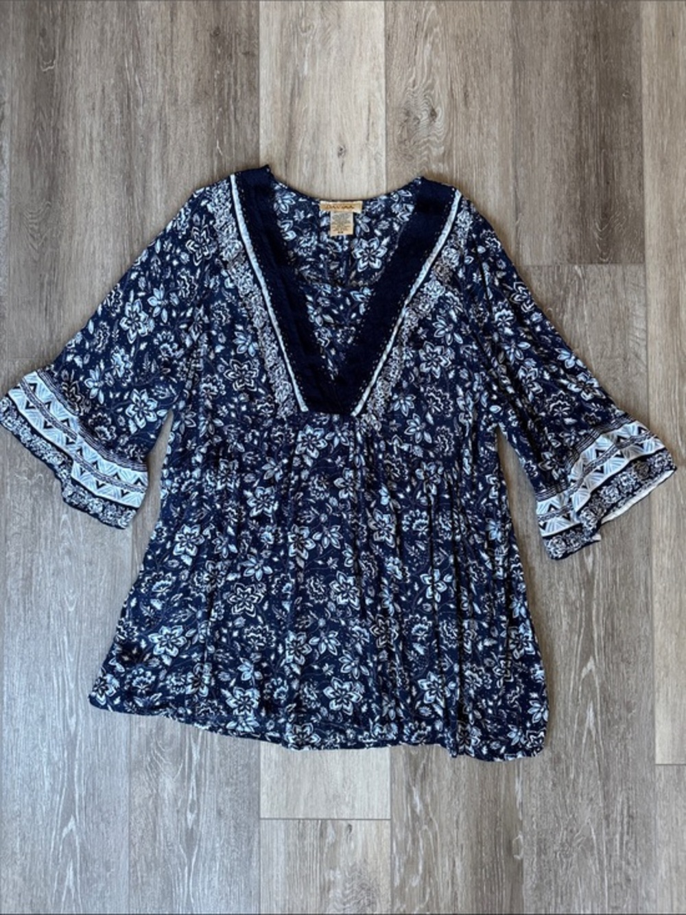 Davina 0X Navy Floral Lace-Trim Women’s Top